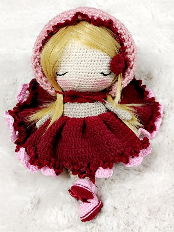 Doll Marina
