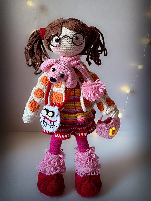 Doll Naty